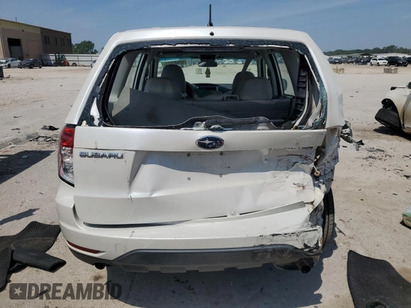 2009 Subaru Forester X with VIN JF2SH61609H793405, listed as a Copart auction lot 60682025 with 152,435 mi miles and Salvage title. Bid and sale history available at DreamBid. Image 6.