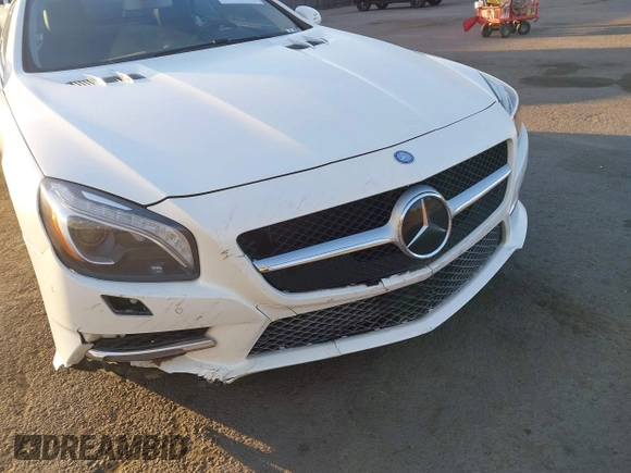 2013 Mercedes-Benz SL 550 z VIN WDDJK7DA4DF020058, wystawiony jako IAAI lot #41390103 z przebiegiem 78 685 mil mil oraz . Historia ofert i sprzedaży dostępna na DreamBid. Obrazek 6.