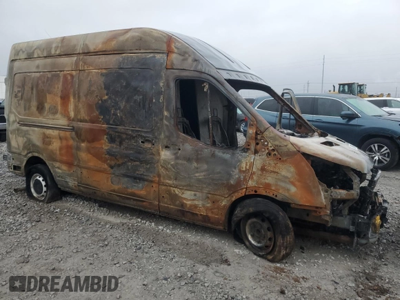 2021 Ford Transit Cargo with VIN 1FTBR1X87MKA53689, listed as a Copart auction lot 84037174 with Not Provided miles and Salvage Title. Bid and sale history available at DreamBid. Image 4.