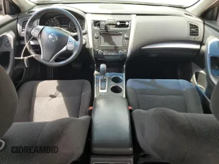 2015 Nissan Altima 2.5 with VIN 1N4AL3AP1FC474805, listed as a Copart auction lot 61560655 with 176,440 mi miles and Salvage title. Bid and sale history available at DreamBid. Image 8.