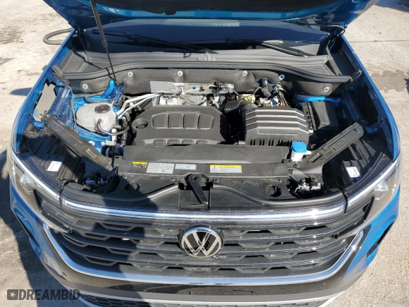 2024 Volkswagen Atlas Cross Sport 2.0T SE w/Technology with VIN 1V2WE2CA8RC224686, listed as a Copart auction lot 45925675 with 16,531 mi miles and Salvage Title. Bid and sale history available at carsss.com. Image 12.