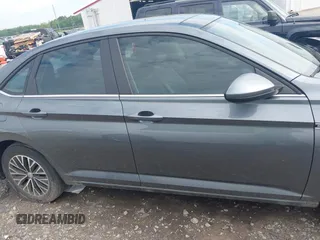 2019 Volkswagen Jetta SEL с VIN 3VWE57BU6KM009492, выставлен на аукционе IAAI как лот 42104094 с пробегом 137 087 миль миль и . История ставок и продаж доступна на DreamBid. Изображение 13.