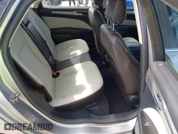 2020 Ford Fusion SE with VIN 3FA6P0HD4LR251532, listed as a IAAI auction lot 42214629 with 53,933 mi miles and . Bid and sale history available at DreamBid. Image 8.