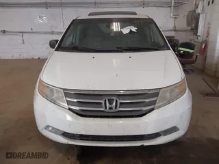 2011 Honda Odyssey Touring with VIN 5FNRL5H9XBB057468, listed as a IAAI auction lot 41405465 with 1 mi miles. Bid and sale history available at carsss.com. Image 12.