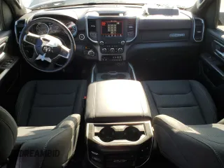 2020 Ram 1500 Big Horn z VIN 1C6SRFFT7LN162323, wystawiony jako Copart lot #85539604 z przebiegiem 25 268 mil mil oraz Szkoda całkowita • Salvage title. Historia ofert i sprzedaży dostępna na DreamBid. Obrazek 8.