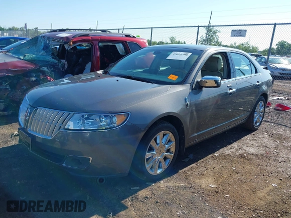 2012 Lincoln MKZ z VIN 3LNHL2GC1CR824871, wystawiony jako IAAI lot #42622399 z przebiegiem 155 315 mil mil oraz . Historia ofert i sprzedaży dostępna na DreamBid. Obrazek 2.