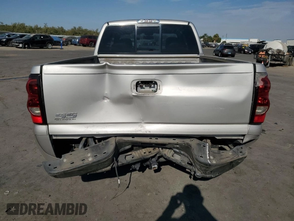 2006 Chevrolet Silverado SS z VIN 2GCEC19N761204227, wystawiony jako Copart lot #78688944 z przebiegiem 92 400 mil mil oraz Szkody całkowita. Historia ofert i sprzedaży dostępna na DreamBid. Obrazek 6.