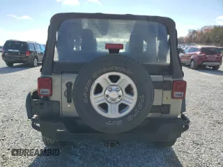 2018 Jeep Wrangler Willys Wheeler W with VIN 1C4AJWAG1JL800872, listed as a Copart auction lot 84492064 with 39,032 mi miles and Salvage title. Bid and sale history available at DreamBid. Image 6.