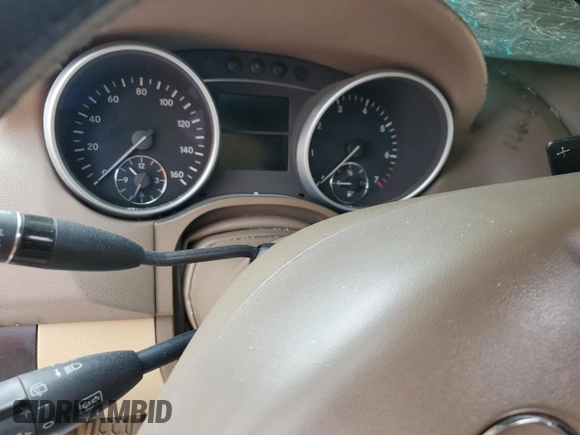2011 Mercedes-Benz M 350 with VIN 4JGBB8GB9BA739045, listed as a Copart auction lot 50986645 with Not Provided miles and Salvage Title. Bid and sale history available at DreamBid. Image 9.