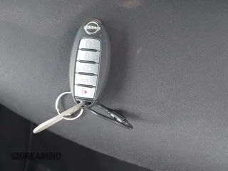 2024 Nissan Altima SV z VIN 1N4BL4DV4RN322031, wystawiony jako IAAI lot #42503600 z przebiegiem 42 521 mil mil oraz . Historia ofert i sprzedaży dostępna na DreamBid. Obrazek 11.