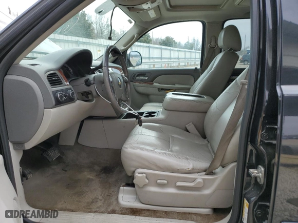2012 Chevrolet Tahoe Hybrid with VIN 1GNSKDEJ7CR197686, listed as a Copart auction lot 45759195 with NaN miles and Clean Title. Bid and sale history available at carsss.com. Image 7.