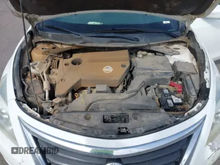 2015 Nissan Altima 2.5 S with VIN 1N4AL3APXFC458957, listed as a IAAI auction lot 41921941 with 210,195 mi miles. Bid and sale history available at carsss.com. Image 10.