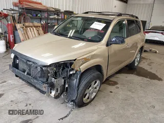 2010 Toyota RAV4 Ltd with VIN JTMDK4DVXAD015429, listed as a IAAI auction lot 41590833 with 1 mi miles. Bid and sale history available at carsss.com. Image 21.