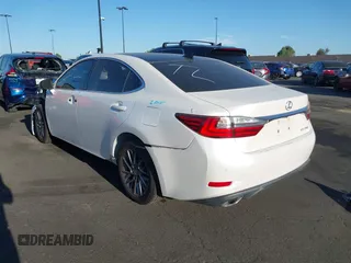 2018 Lexus ES with VIN 58ABK1GG8JU096535, listed as a IAAI auction lot 42009893 with 65,225 mi miles. Bid and sale history available at carsss.com. Image 15.