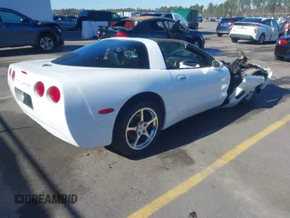 1999 Chevrolet Corvette with VIN 1G1YY22G8X5114450, listed as a IAAI auction lot 41155739 with Not Provided miles. Bid and sale history available at carsss.com. Image 4.