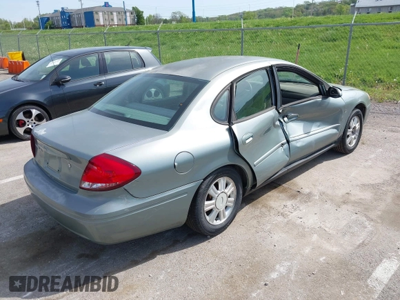 2005 Ford Taurus SEL z VIN 1FAFP56SX5A298284, wystawiony jako IAAI lot #42092395 z przebiegiem Nie podano mil oraz . Historia ofert i sprzedaży dostępna na DreamBid. Obrazek 4.