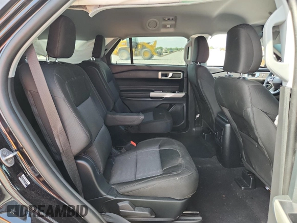 2023 Ford Explorer XLT with VIN 1FMSK7DH9PGC37708, listed as a Copart auction lot 60152715 with 17,697 mi miles and Salvage title. Bid and sale history available at DreamBid. Image 11.