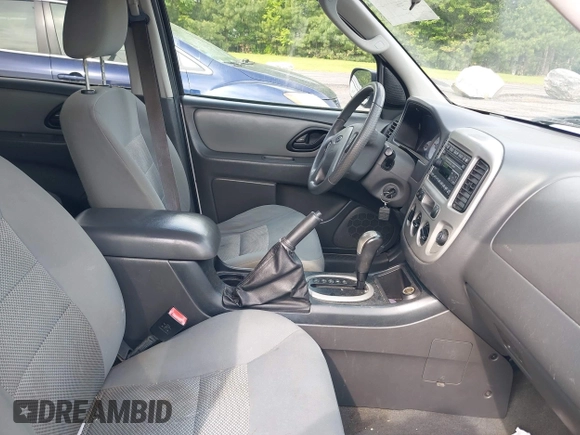 2007 Ford Escape XLT с VIN 1FMYU93137KC07508, выставлен на аукционе IAAI как лот 42343536 с пробегом 156 725 миль миль и . История ставок и продаж доступна на DreamBid. Изображение 5.