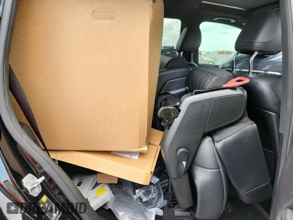 2018 Mercedes-Benz GLS 450 with VIN 4JGDF6EE8JB137292, listed as a Copart auction lot 63616905 with 110,496 mi miles and Salvage title. Bid and sale history available at DreamBid. Image 10.