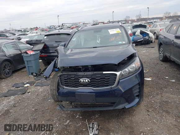 2019 Kia Sorento LX with VIN 5XYPGDA33KG529370, listed as a IAAI auction lot 41667904 with 173,123 mi miles. Bid and sale history available at carsss.com. Image 12.