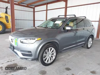 2016 Volvo XC90 T6 Inscription with VIN YV4A22PLXG1014855, listed as a IAAI auction lot 42150318 with 109,614 mi miles. Bid and sale history available at carsss.com. Image 17.