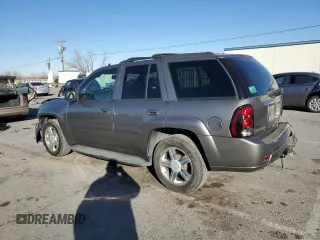 2008 Chevrolet TrailBlazer 1LT with VIN 1GNDT13S382256555, listed as a Copart auction lot 42164235 with 223,486 mi miles and Salvage Title. Bid and sale history available at DreamBid. Image 2.