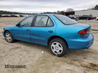 2000 Chevrolet Cavalier LS with VIN 1G1JF5244Y7107581, listed as a Copart auction lot 43988535 with 33,001 mi miles and Salvage Title. Bid and sale history available at DreamBid. Image 2.
