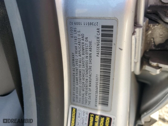 2004 Volkswagen Passat Sedan GLX with VIN WVWRH63B44P053071, listed as a Copart auction lot 49909905 with 211,273 mi miles and Salvage Title. Bid and sale history available at carsss.com. Image 12.