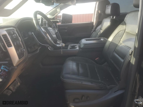 2017 GMC Sierra 2500HD Denali with VIN 1GT12UEY6HF232938, listed as a Copart auction lot 49150515 with 116,949 mi miles and Salvage Title. Bid and sale history available at carsss.com. Image 7.