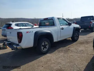 2005 Chevrolet Colorado Z85 with VIN 1GCCS148858117475, listed as a IAAI auction lot 41800558 with 90,501 mi miles. Bid and sale history available at carsss.com. Image 4.