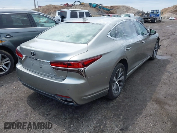2018 Lexus LS 500 z VIN JTHC51FFXJ5003586, wystawiony jako IAAI lot #42009500 z przebiegiem 76 341 mil mil oraz . Historia ofert i sprzedaży dostępna na DreamBid. Obrazek 4.