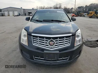2015 Cadillac SRX Luxury Collection with VIN 3GYFNEE38FS623373, listed as a Copart auction lot 47342635 with 147,423 mi miles and Salvage Title. Bid and sale history available at DreamBid. Image 5.