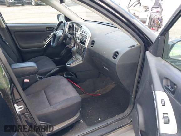 2004 Pontiac Vibe z VIN 5Y2SL62804Z443756, wystawiony jako IAAI lot #42557027 z przebiegiem 238 587 mil mil oraz . Historia ofert i sprzedaży dostępna na DreamBid. Obrazek 5.