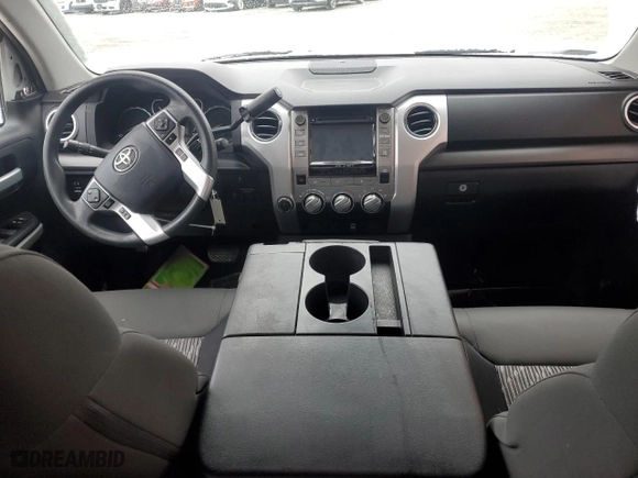 2018 Toyota Tundra 4WD SR5 with VIN 5TFDW5F18JX738537, listed as a Copart auction lot 45845335 with 75,392 mi miles and Salvage Title. Bid and sale history available at carsss.com. Image 8.