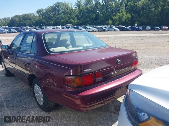 1996 Toyota Camry DX with VIN 4T1BG12K9TU691837, listed as a IAAI auction lot 40267369 with 36,383 mi miles. Bid and sale history available at carsss.com. Image 3.