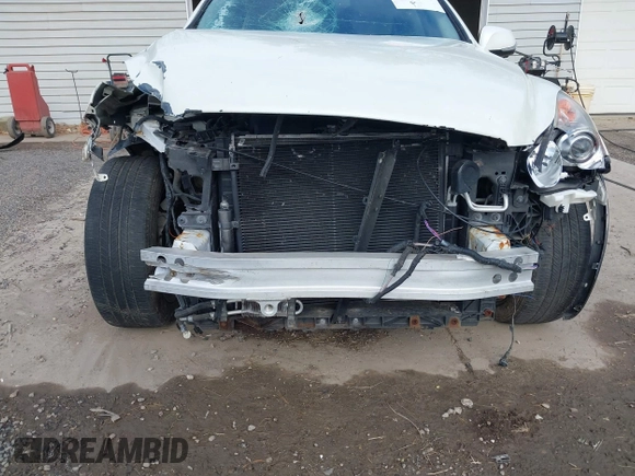 2017 Infiniti QX50 with VIN JN1BJ0RR6HM402572, listed as a IAAI auction lot 42045060 with 44,295 mi miles. Bid and sale history available at carsss.com. Image 13.
