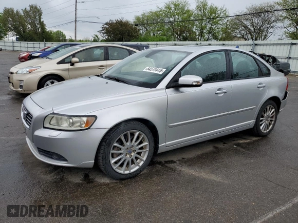 2009 Volvo S40 2.4L with VIN YV1MS382592447793, listed as a Copart auction lot 54579445 with 63,031 mi miles and Clean Title. Bid and sale history available at carsss.com. Image 1.