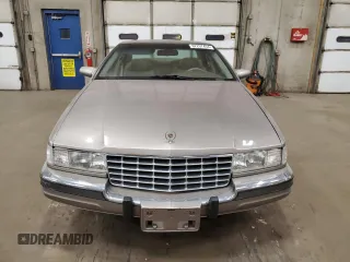 1995 Cadillac Seville Luxury SLS with VIN 1G6KS52Y5SU821659, listed as a Copart auction lot 82207454 with 68,068 mi miles and Clean Title. Bid and sale history available at carsss.com. Image 5.