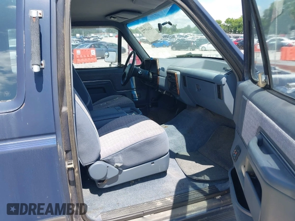 1991 Ford F-250 с VIN 1FTHX25GXMKB00407, выставлен на аукционе IAAI как лот 42665772 с пробегом 86 147 миль миль и . История ставок и продаж доступна на DreamBid. Изображение 5.