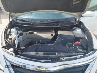 2015 Nissan Altima S with VIN 1N4AL3AP4FN388442, listed as a IAAI auction lot 42107172 with 113,354 mi miles and . Bid and sale history available at carsss.com. Image 10.