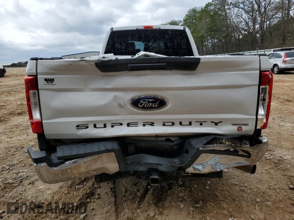 2017 Ford F-250 XL с VIN 1FT7W2A6XHEC05741, выставлен на аукционе Copart как лот 42012215 с пробегом 267 877 миль миль и Списание • Salvage title. История ставок и продаж доступна на DreamBid. Изображение 6.