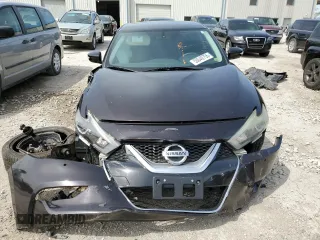 2016 Nissan Maxima SL with VIN 1N4AA6AP1GC393585, listed as a Copart auction lot 55049755 with 124,360 mi miles and Clean Title. Bid and sale history available at DreamBid. Image 5.