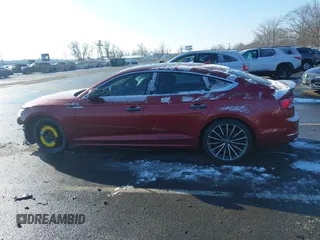 2018 Audi A5 Sportback Prestige z VIN WAUCNCF5XJA052165, wystawiony jako IAAI lot #41321114 z przebiegiem 62 648 mil mil oraz . Historia ofert i sprzedaży dostępna na DreamBid. Obrazek 14.