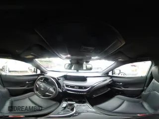 2021 Lexus UX 250h z VIN JTHX9JBHXM2049972, wystawiony jako IAAI lot #40956792 z przebiegiem 47 882 mil mil oraz . Historia ofert i sprzedaży dostępna na DreamBid. Obrazek 20.