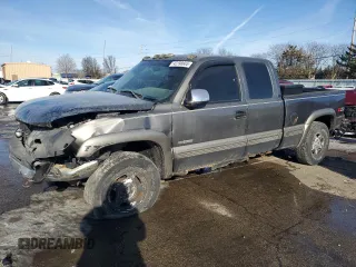 2002 Chevrolet Silverado 1500 LS with VIN 2GCEK19V121325686, listed as a Copart auction lot 42398665 with 188,357 mi miles and Salvage Title. Bid and sale history available at carsss.com. Image 1.