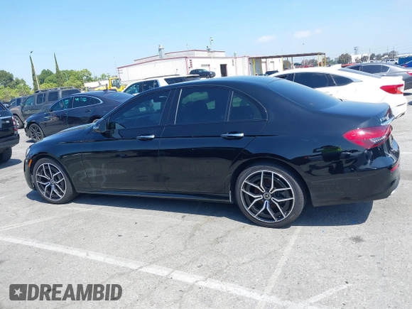 2021 Mercedes-Benz E-Class E 350 with VIN W1KZF8DB5MA971128, listed as a IAAI auction lot 42157523 with 130,320 mi miles. Bid and sale history available at carsss.com. Image 14.