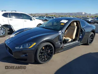 2009 Maserati GranTurismo с VIN ZAMHL45A390047969, выставлен на аукционе IAAI как лот 41864637 с пробегом 37 590 миль миль и . История ставок и продаж доступна на DreamBid. Изображение 2.