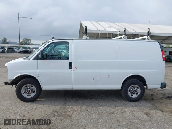 2019 GMC Savana Cargo with VIN 1GTW7AFPXK1287974, listed as a IAAI auction lot 41923464 with 148,348 mi miles and . Bid and sale history available at DreamBid. Image 15.