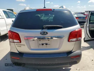 2013 Kia Sorento LX with VIN 5XYKTCA67DG345949, listed as a Copart auction lot 54069275 with 78,473 mi miles and Clean Title. Bid and sale history available at carsss.com. Image 6.