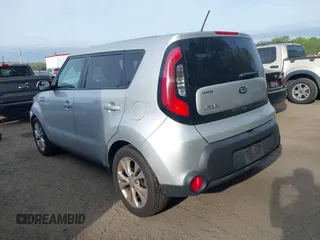 2015 Kia Soul + with VIN KNDJP3A56F7815122, listed as a IAAI auction lot 42119279 with 82,077 mi miles. Bid and sale history available at carsss.com. Image 3.